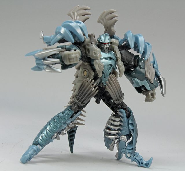 TLK04_SLASH_11.jpg